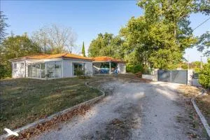 Maison moderne et lumineuse - Monbahus