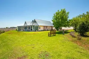 Midlands Lakehouse - Rosetta