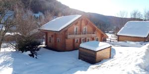 Chalets Le Chardonneret : Chalet 3 Chambres