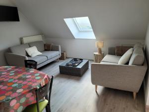 Gîte Évasion idyllique à létage près zoo-chateaux