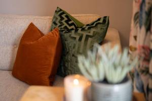 Ambleside Gem: Parking Balcony Scenic Views