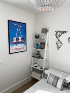 Tasteful 2BD Flat wOpen Plan Living - Blackheath!