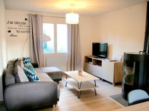 Maison vue sur le rocher