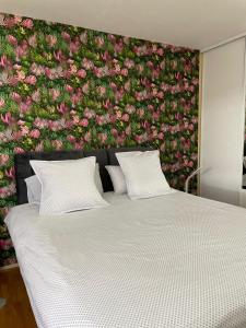 Le Marbré design 60m2, 2 Stars, Free parking