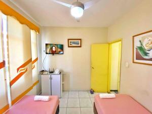 Apto Amplo e Pertinho da Praia do Forte - ELI410