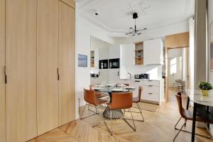 Welcoming apt - 3BR-6P - Tour Eiffel - 4-Sterne-Hotels in Paris