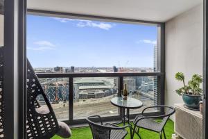 Melbourne CBD Water Views WiFi Netflix