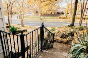 Cozy Apartment a few steps from The Capitol