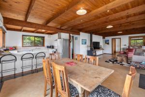 Aireys Rivermouth House