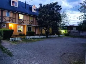 Hostal NFrocket - El Arrayán