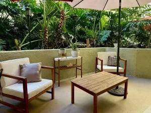 Hollywood Vibras - 北好莱坞