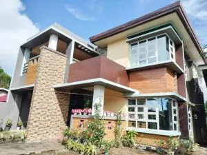 The Brown House in Santa Ana - Camalaniugan