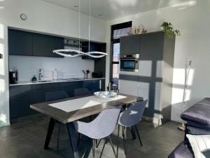 Enkhuizer Strand Chalet Beach Oase Erste Reihe mit Zaun Haus Nr 248