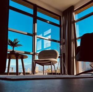 Enkhuizer Strand Chalet Meeresrauschen Erste Reihe mit Zaun Haus Nr 249