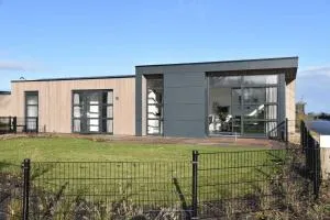 Enkhuizer Strand Chalet Sonnenblume Vierte Reihe mit Zaun Haus Nr 234 - 博文卡尔斯佩尔