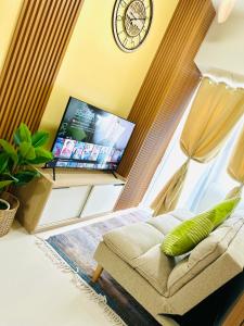 Chic and Cozy 1BR Shore 3 by SMDC near MOA