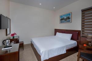 Aroma Cat Ba Sea View Hotel