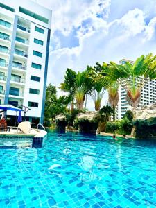 Club Royal Apartments