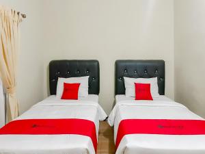 RedDoorz Syariah at Bumi Eyang Enin Homestay Tasikmalaya