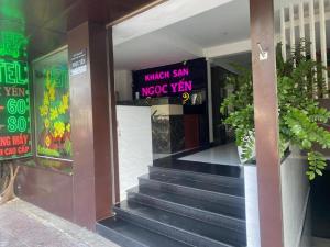 Ngọc Yến Hotel - 326 Trường Sa, Q. Phú Nhuận - by Bay Luxury