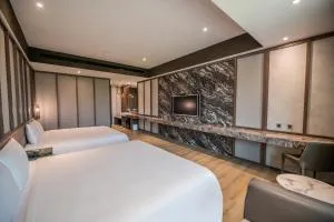 丽景经典汽车旅馆 - 彰化市