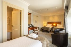 Twin Room room in West Cork Hotel