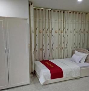 Đức Long Hotel - 60 Cộng Hòa, Q. Tân Bình - by Bay Luxury