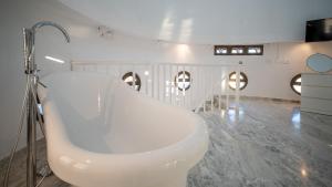 Conjunto de APARTAMENTOS ANTIGUO PALACIO HOTEL PARIS