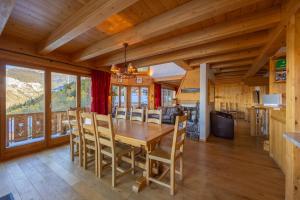 Chalet Vansamis, breathtakinng views & sauna