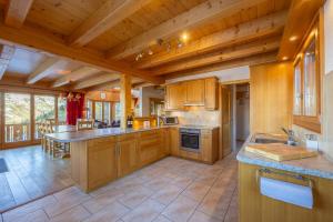 Chalet Vansamis, breathtakinng views & sauna