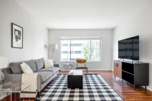 Beverly Hills 1BR Pool nr Beverly Center LAX-401 - 比弗利山庄