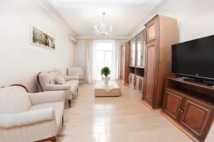 Европейская 17 Мост сити Центр