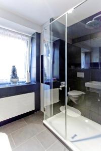 Presidental Suite Apartment by Livingdowntown