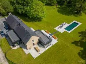 Magnifique ferme rénovée - Yvignac