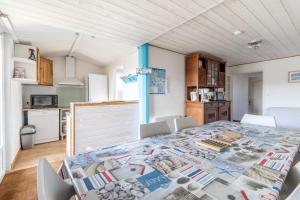Appartement 10 pers à 50m plage