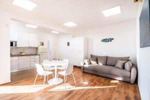 Apartment seafront Umag center old town seaview 4