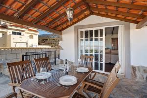 Villa El Vinco Tijoco Bajo By Paramount Holidays