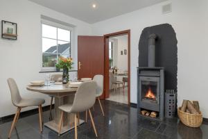 Apartment "Senko" with Garden, close to Nature Reserve by Noclegi Renters