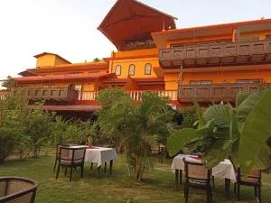La Papa Resort - Morjim