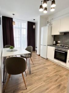 Шевченка 60, Семицвіт