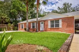 Life's a Breeze - Updated 3BR 5min to Pcola Beach - غولف بريز