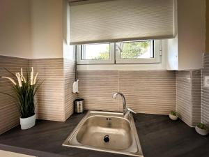 Villa Yolanda 2 - Luxury stylish studio Dora, sea view