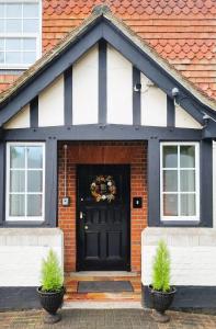 Royal Swan, Ashley Manor - B&B