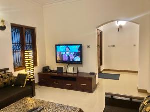 "Radhas" 4BR Villa in Gated Spring Field Community, Kannur