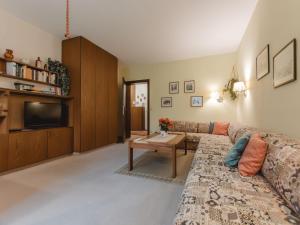 Apartment Sun & Mountain View by Interhome