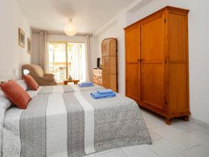 Studio Apolo VI-6 by Interhome