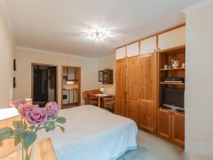 Apartment Suzie by Interhome