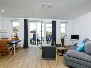 Apartment App- 11 Residenz Bellevue by Interhome