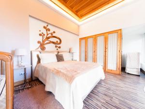 Holiday Home Casa Conceição by Interhome