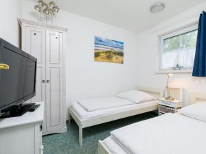 Holiday Home Im Kiefernweg DHH 23 by Interhome